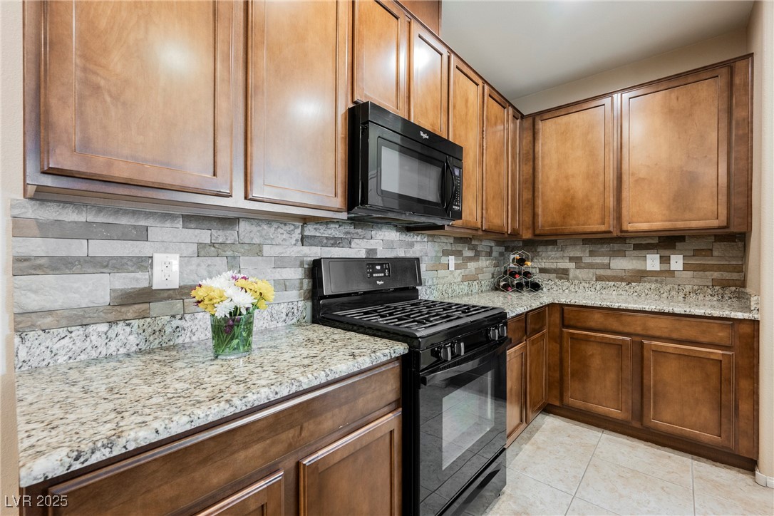 7146 Foggy Mist Avenue