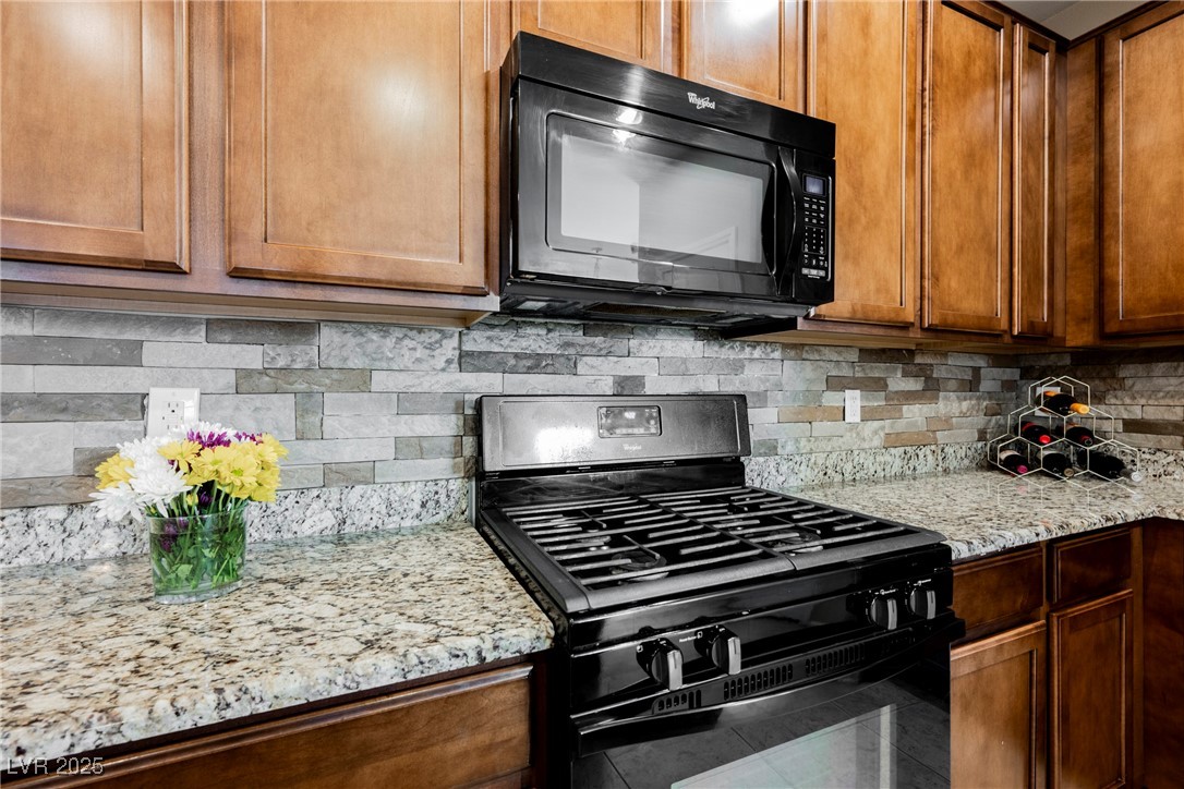 7146 Foggy Mist Avenue