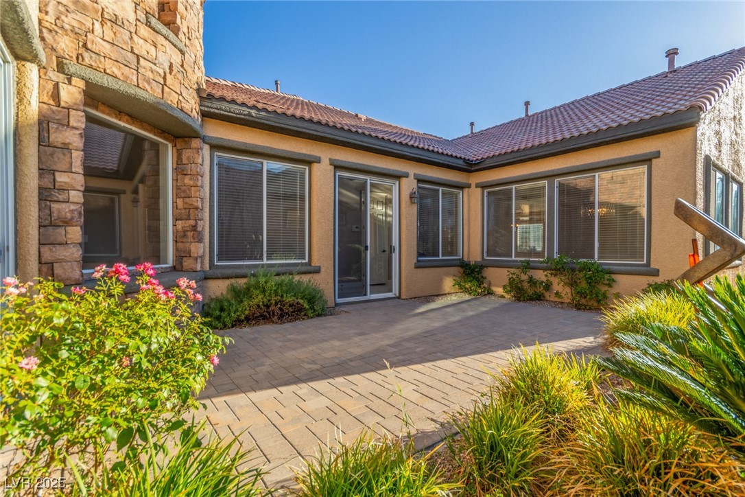 5027 Crown Cypress Street