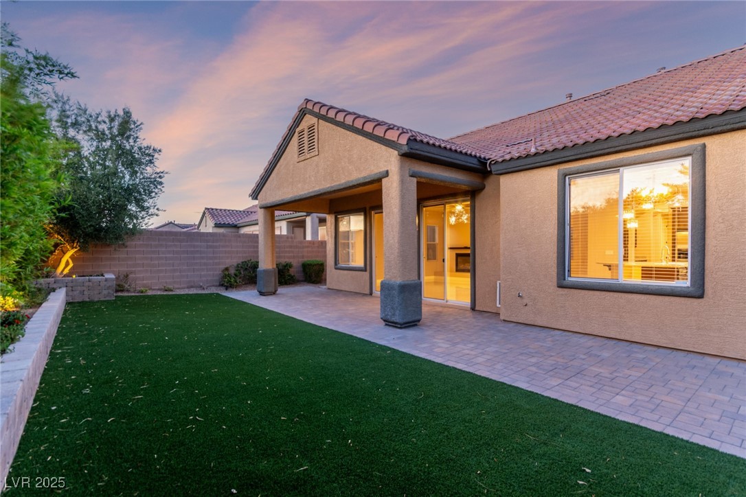 5027 Crown Cypress Street