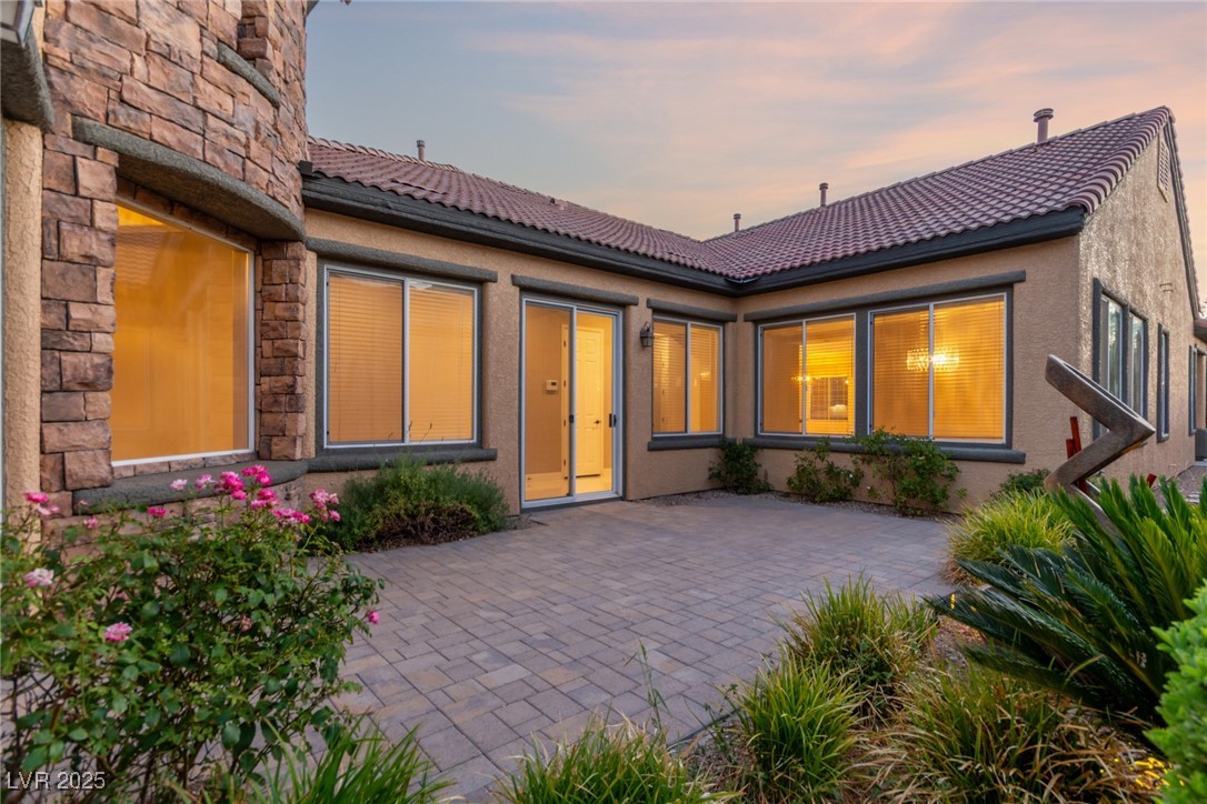 5027 Crown Cypress Street