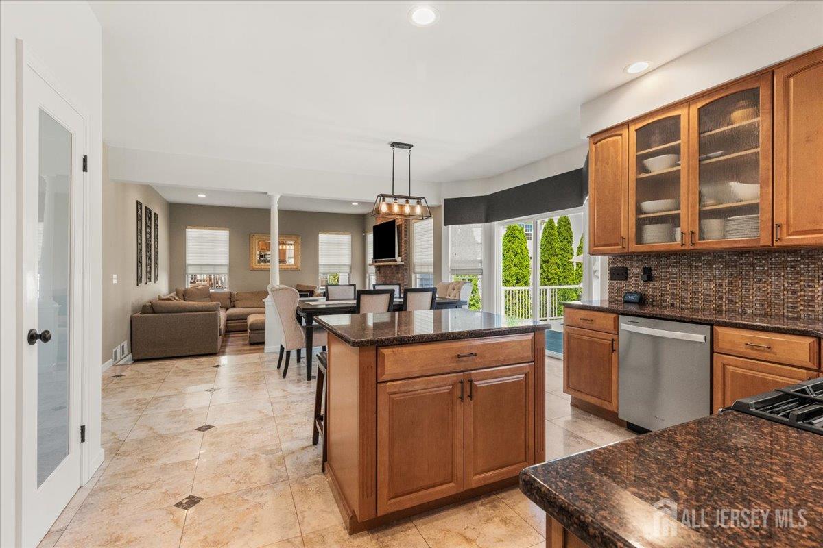 67 Winding Brook Drive