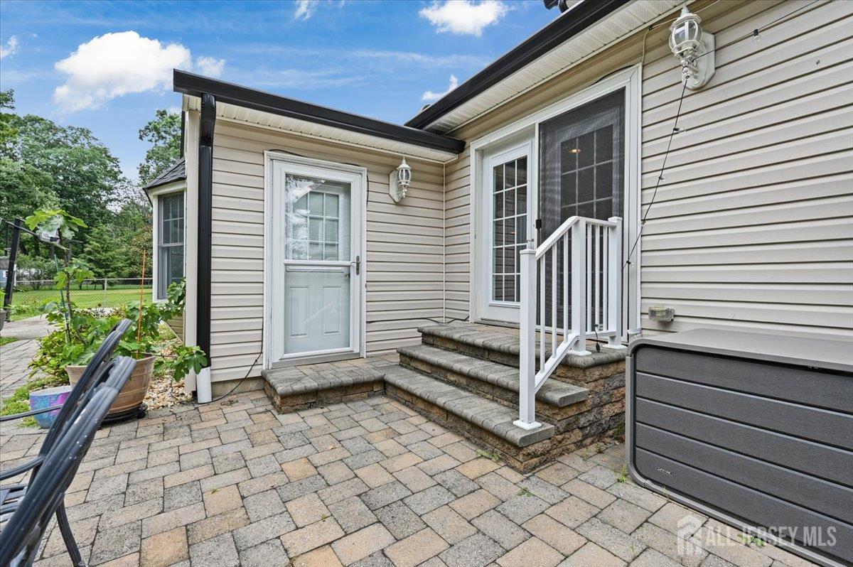 8 dusko Drive