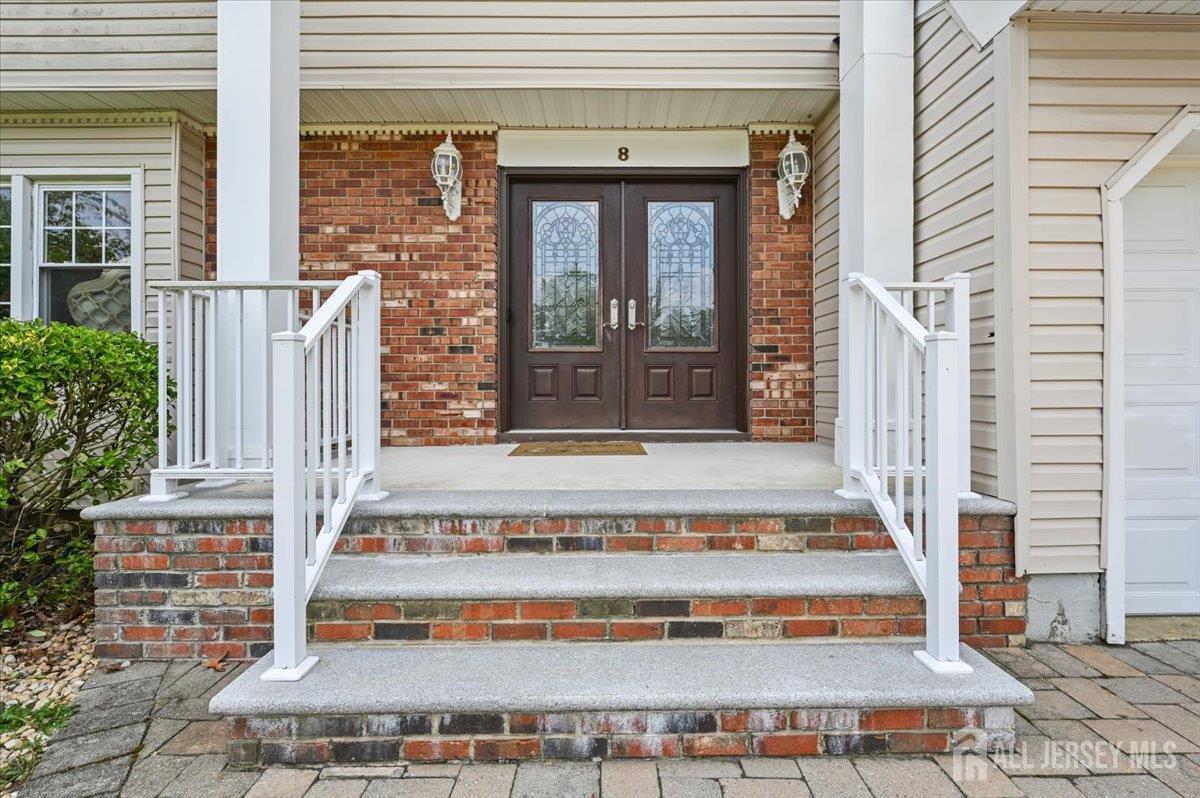 8 dusko Drive
