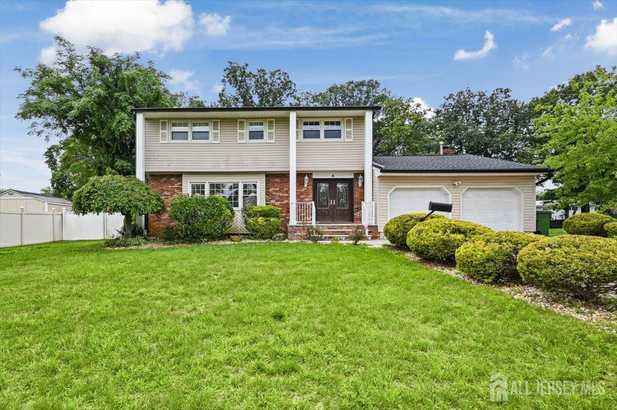 8 dusko Drive