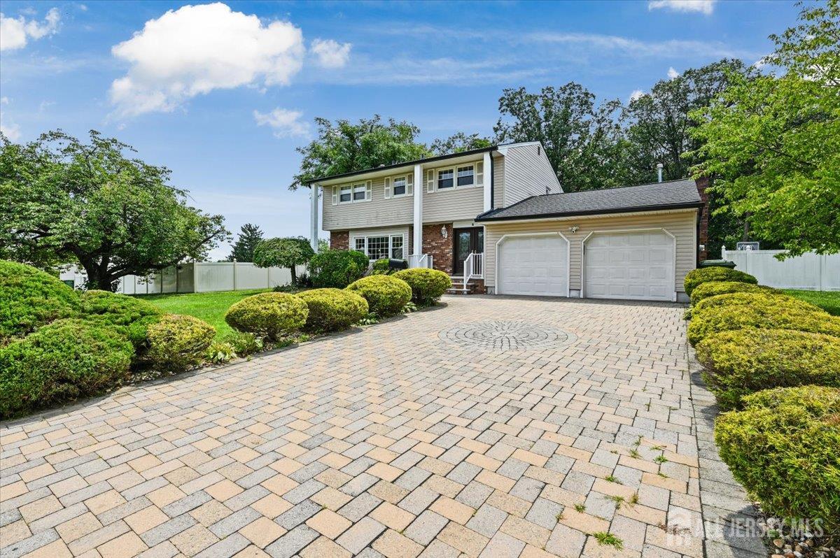 8 dusko Drive
