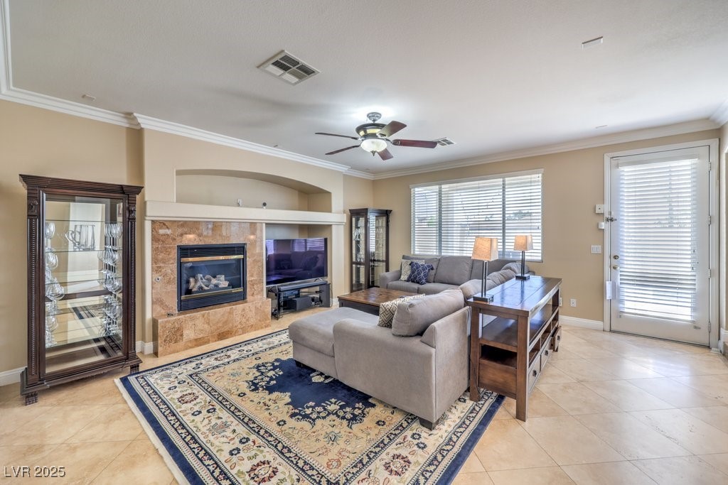 1238 Tranquil Rain Avenue