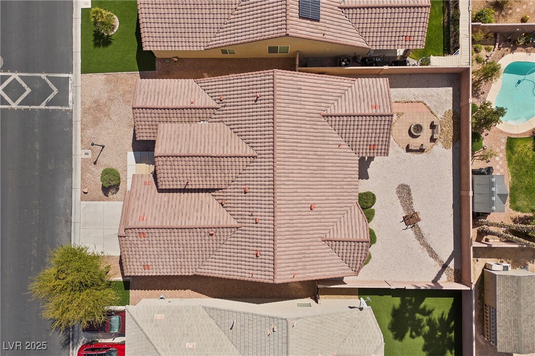 5577 Golden Leaf Avenue