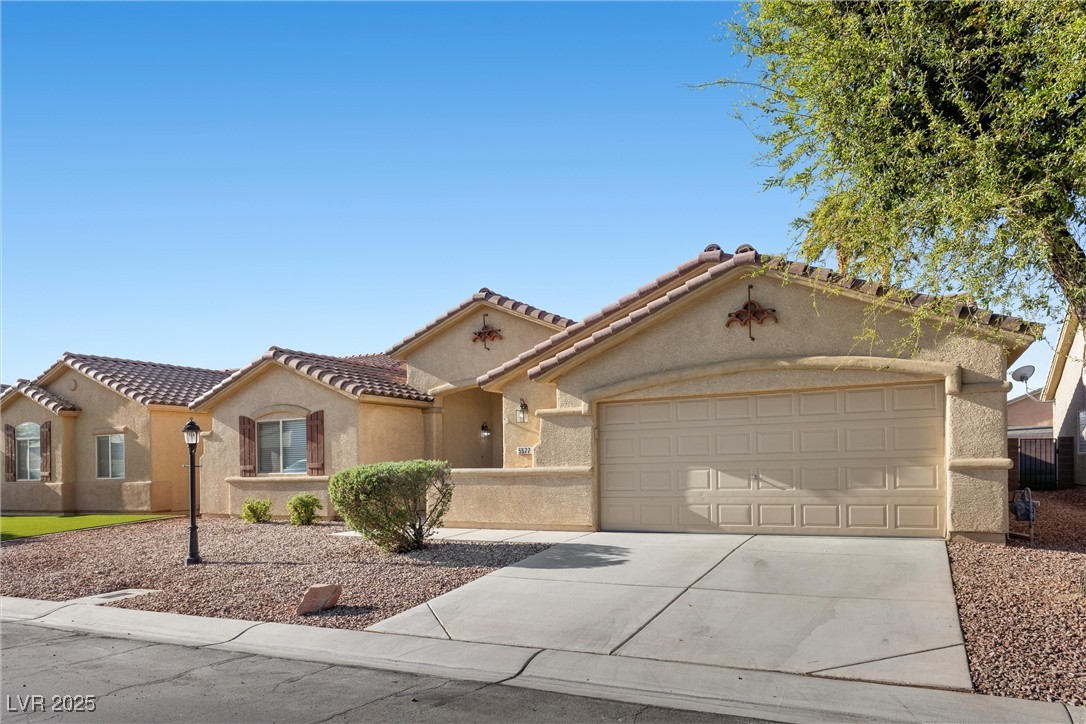 5577 Golden Leaf Avenue