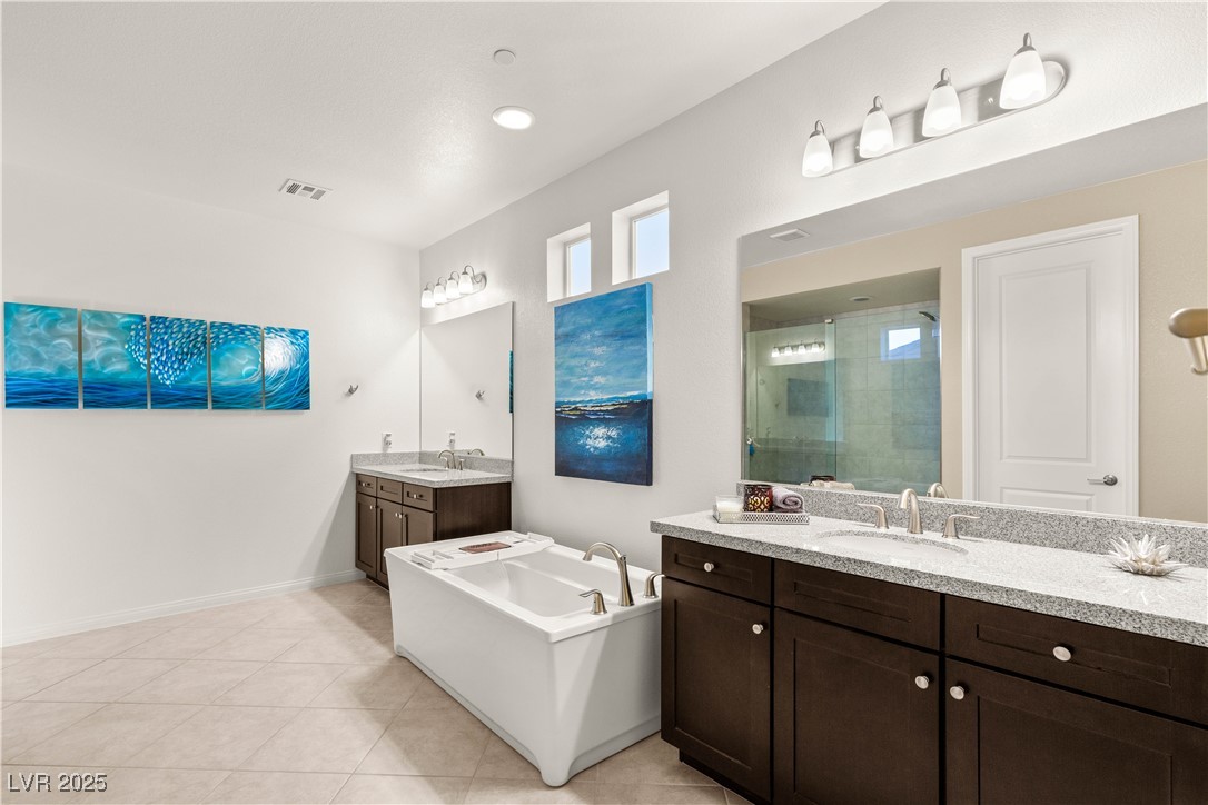 4505 Amazing View Street