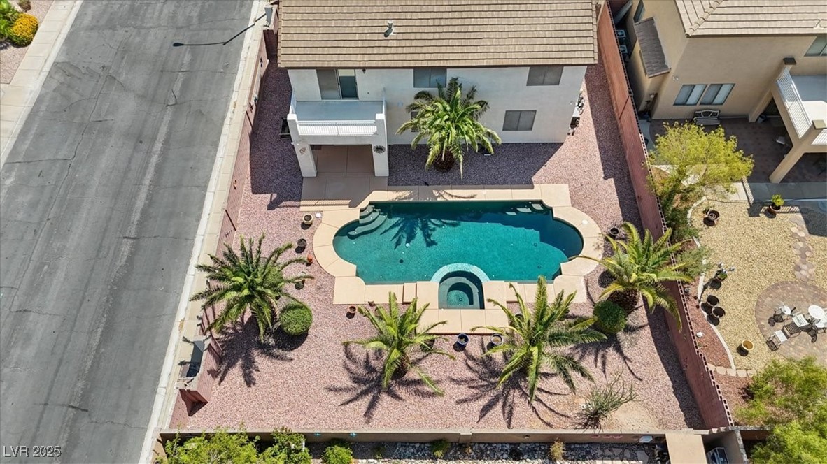 51 Green Hills Court
