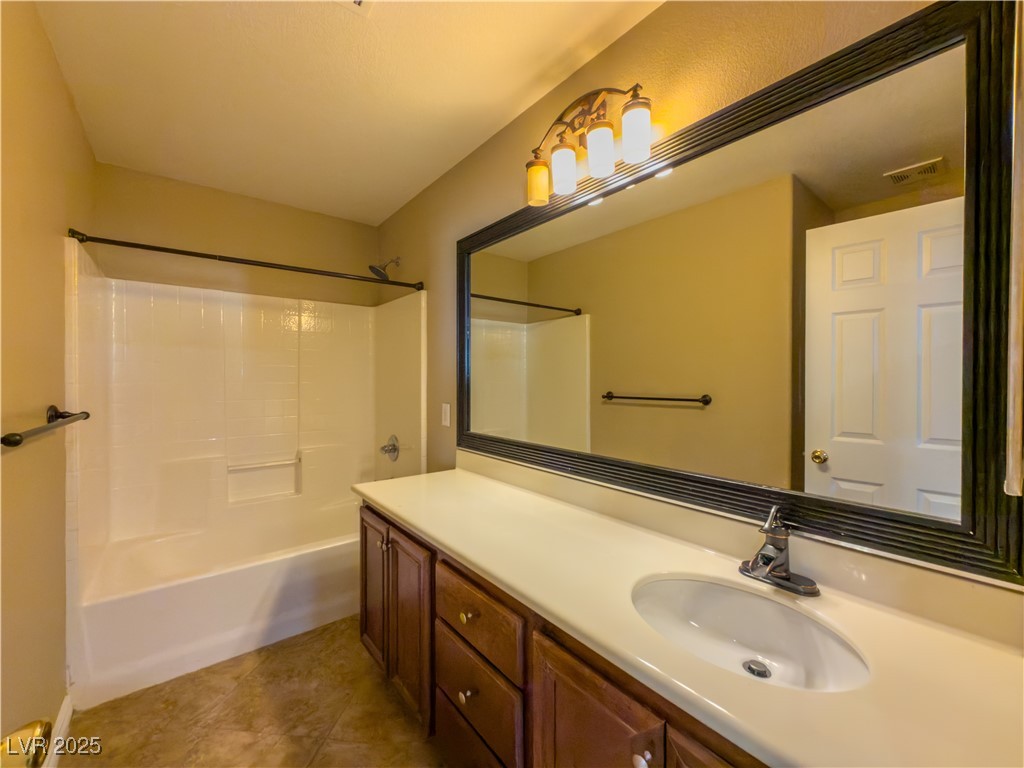 3384 Jasmine Vine Court