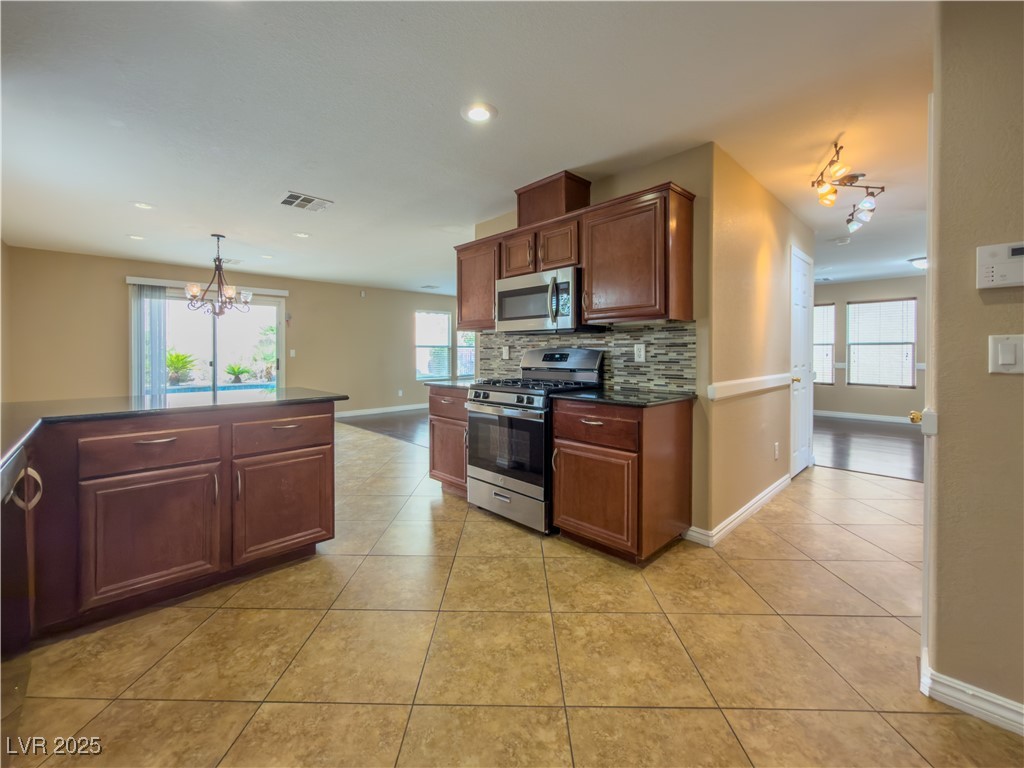 3384 Jasmine Vine Court