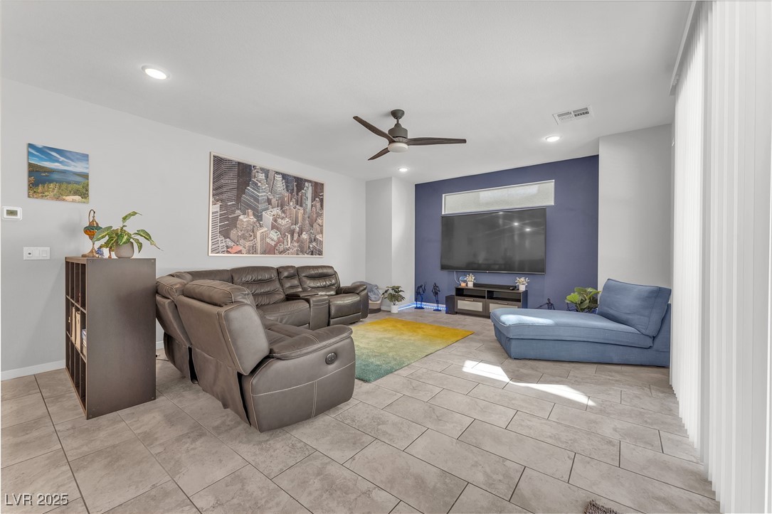 624 Founders Creek Avenue