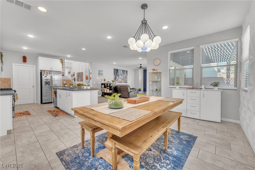 624 Founders Creek Avenue