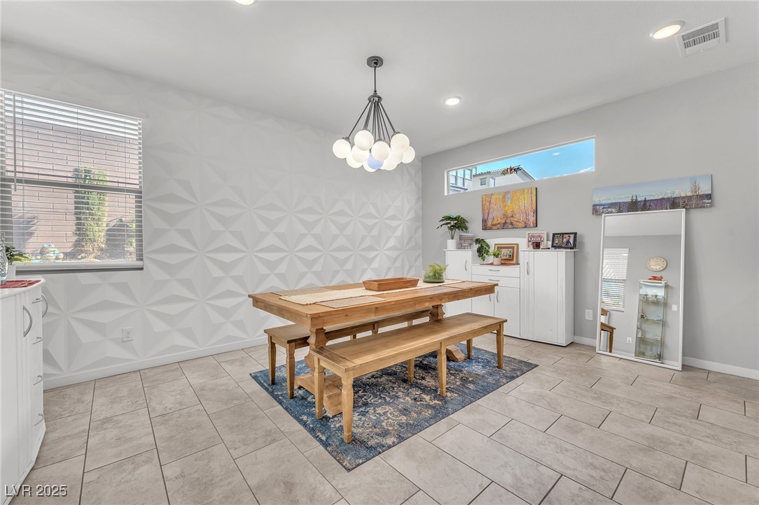 624 Founders Creek Avenue