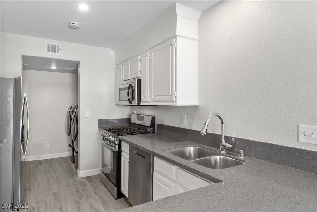 10151 Tumbling Tree Street