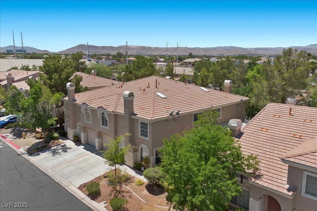 10151 Tumbling Tree Street