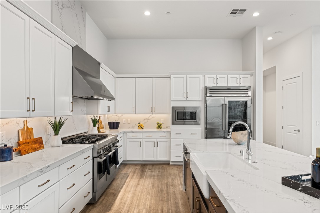 5219 Iron River Court
