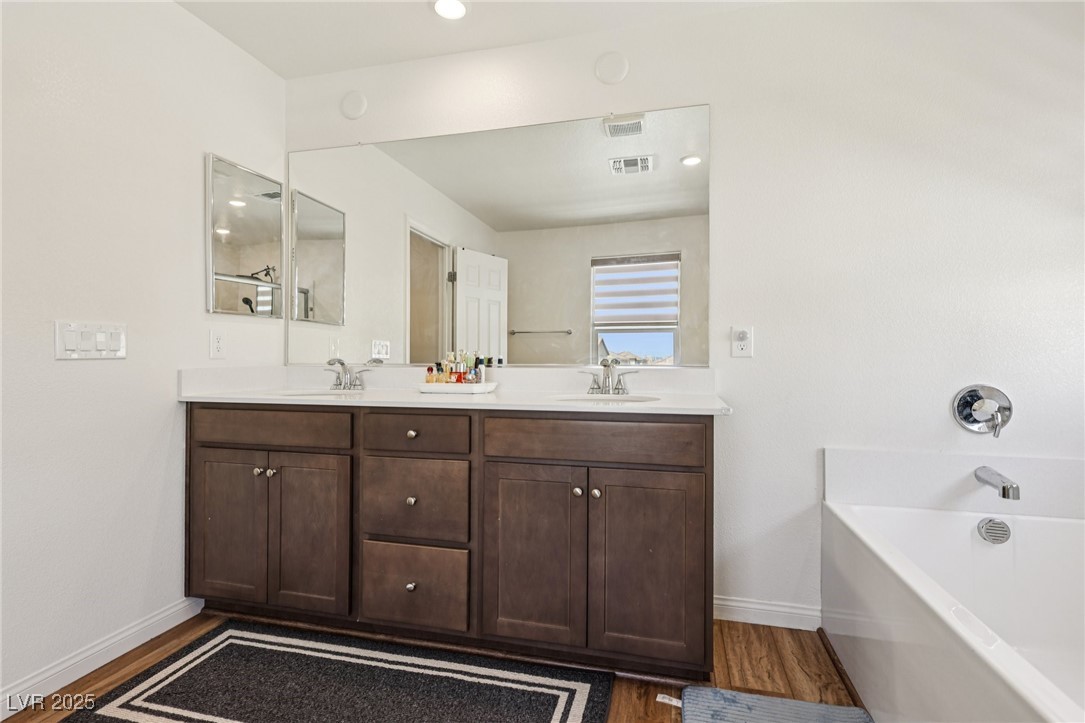 3094 Mountain Bay Avenue