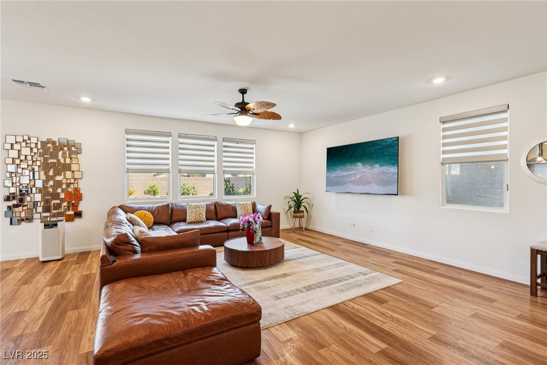 3094 Mountain Bay Avenue