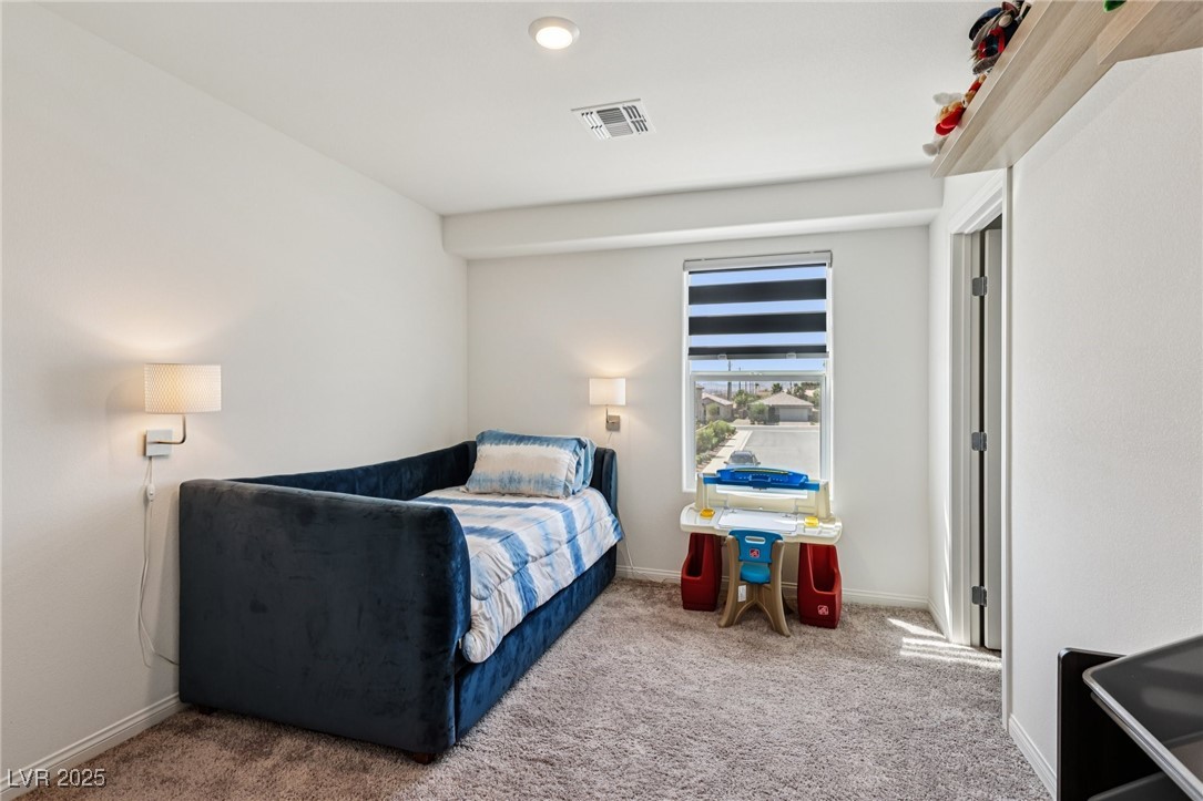 3094 Mountain Bay Avenue