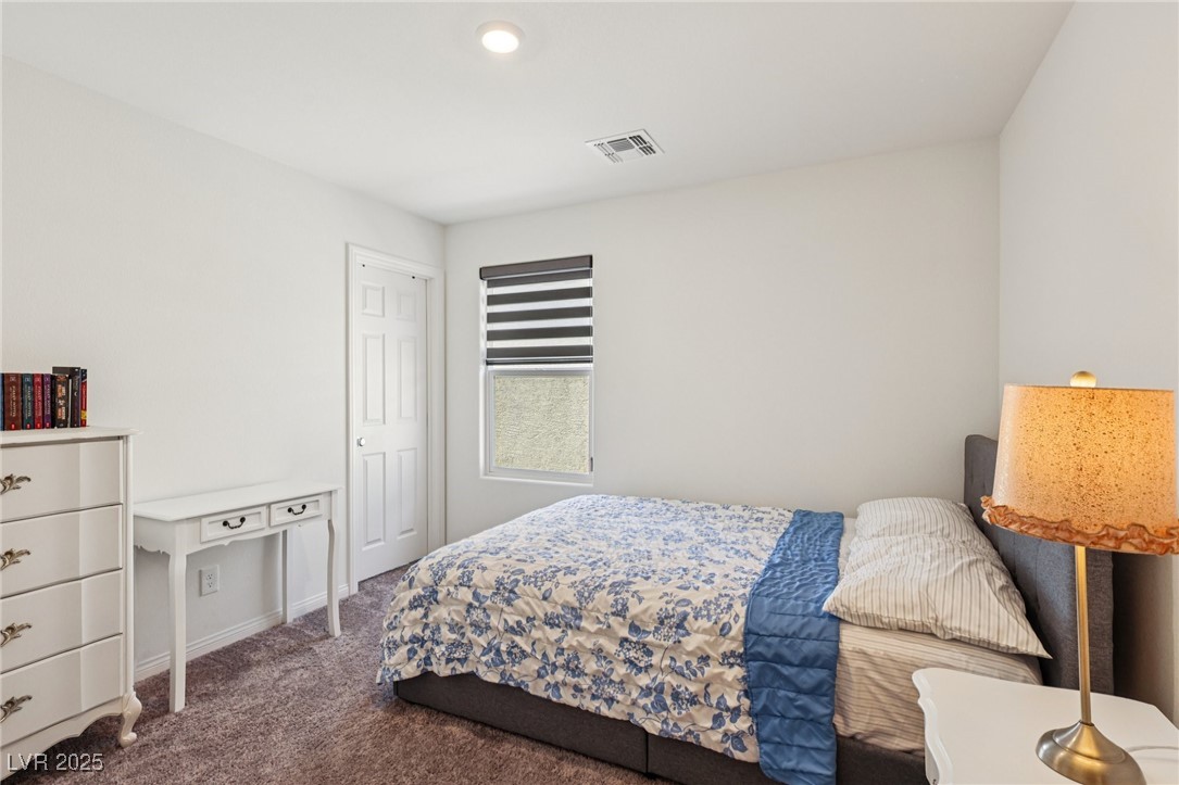 3094 Mountain Bay Avenue