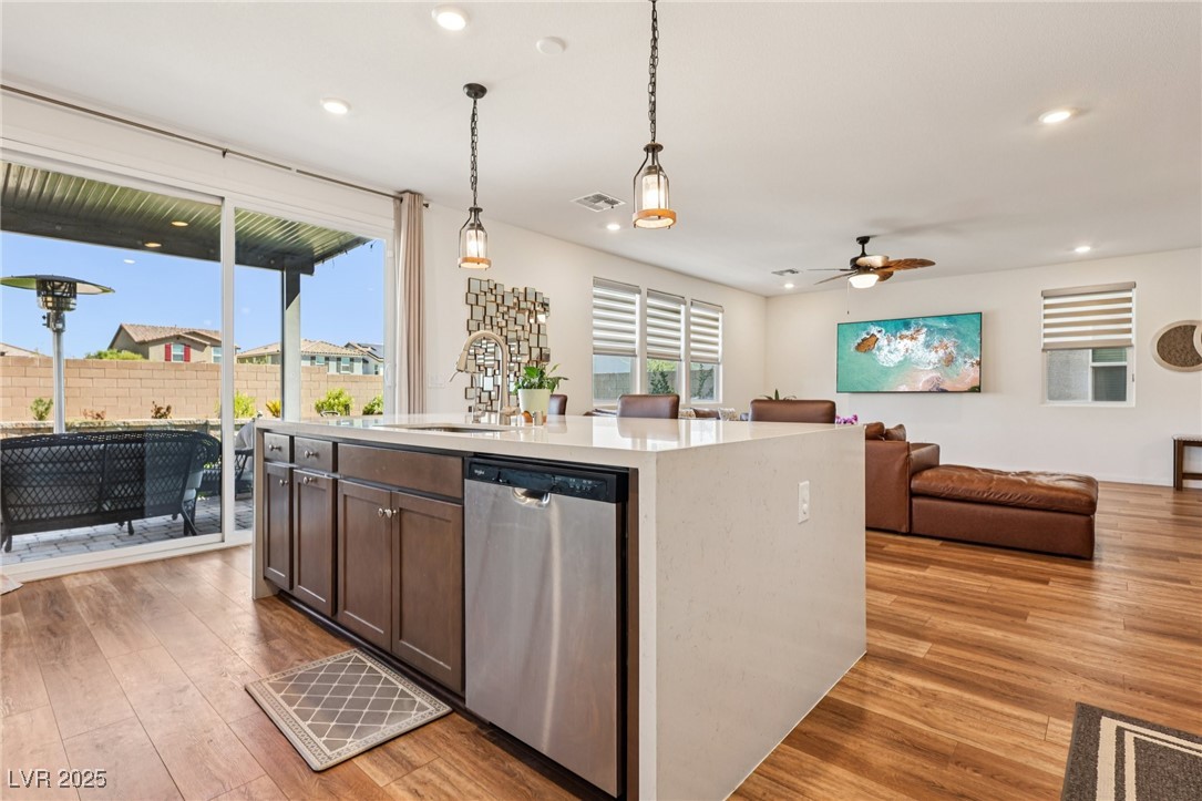 3094 Mountain Bay Avenue