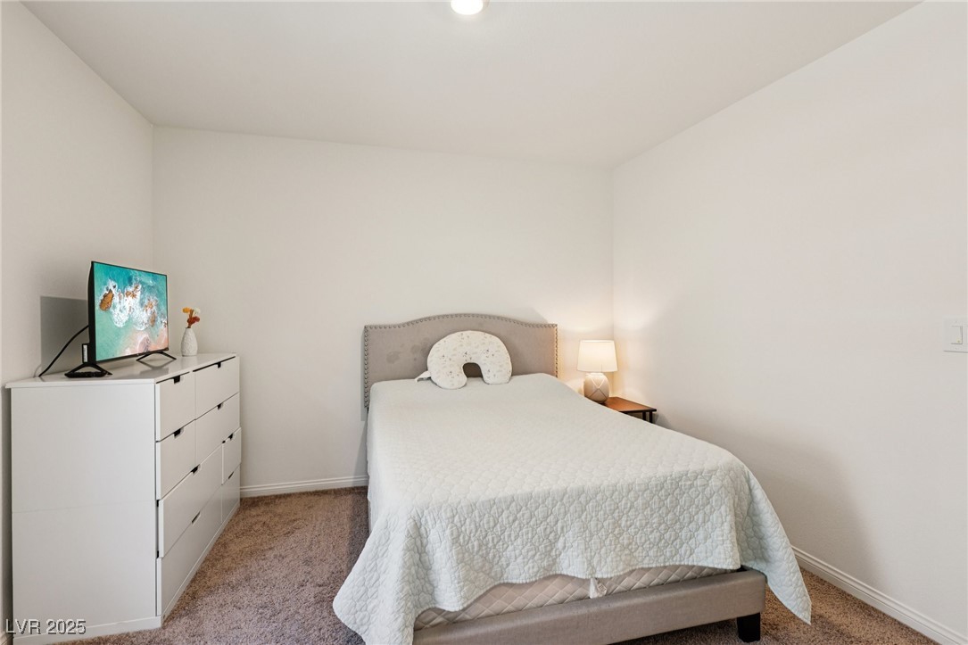 3094 Mountain Bay Avenue