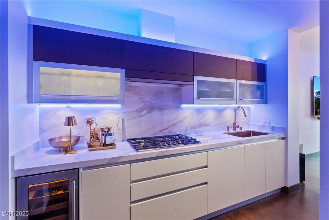 3750 Las Vegas Boulevard 2911