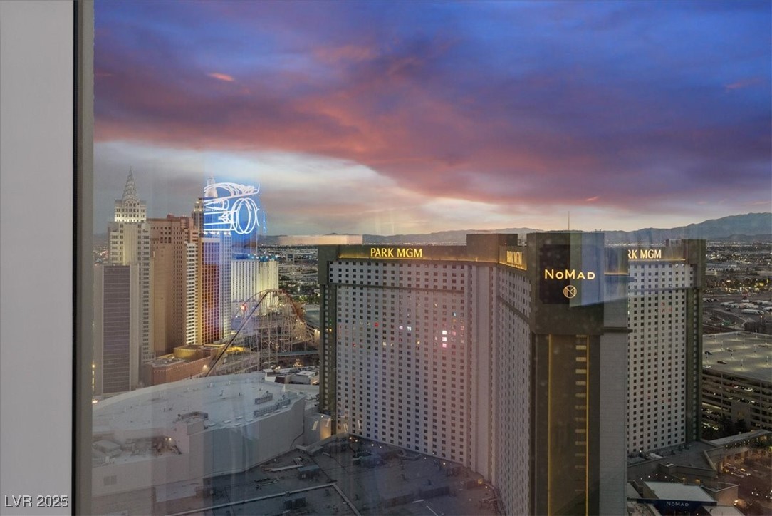 3750 Las Vegas Boulevard 2911