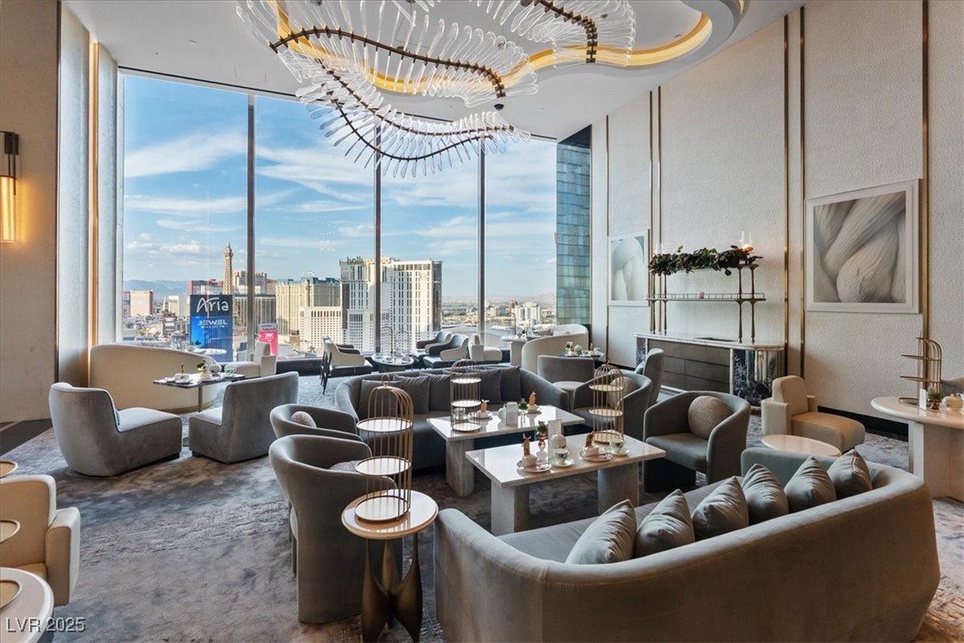 3750 Las Vegas Boulevard 2911