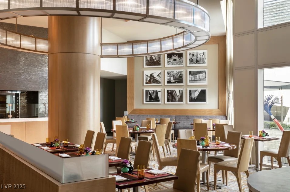 3750 Las Vegas Boulevard 2911