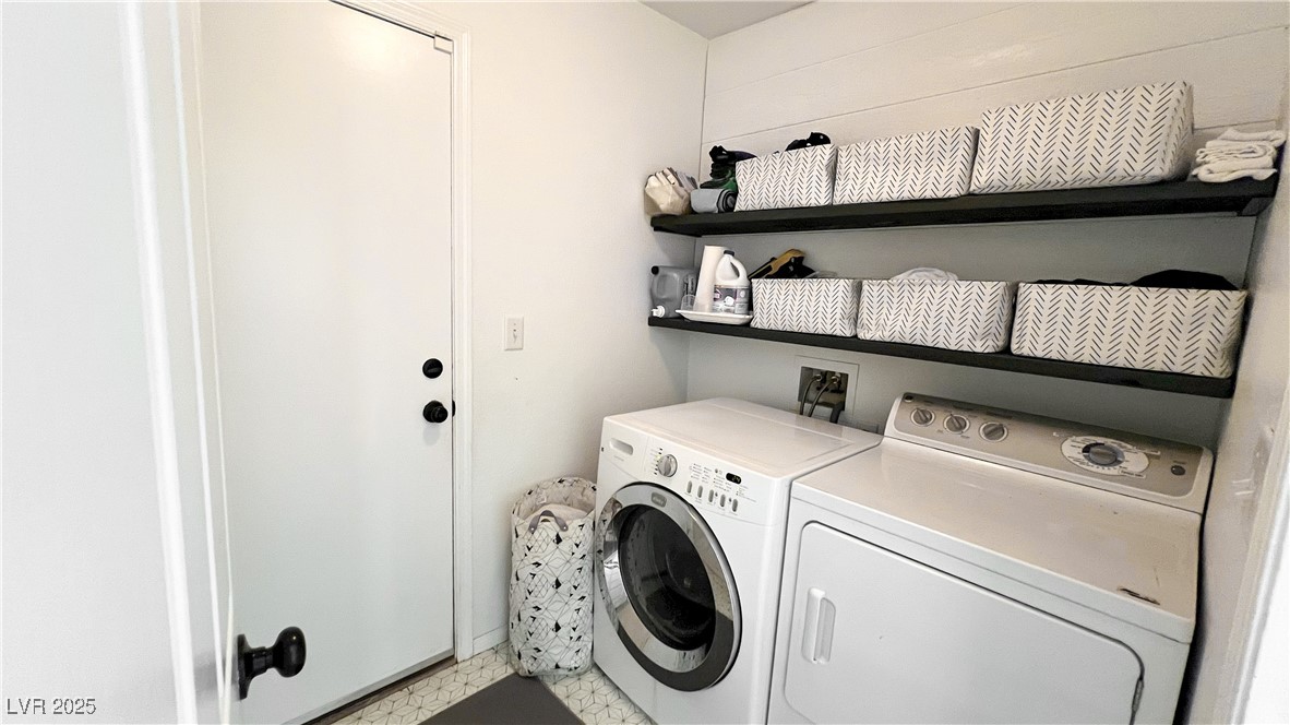 5929 Royal Castle Lane