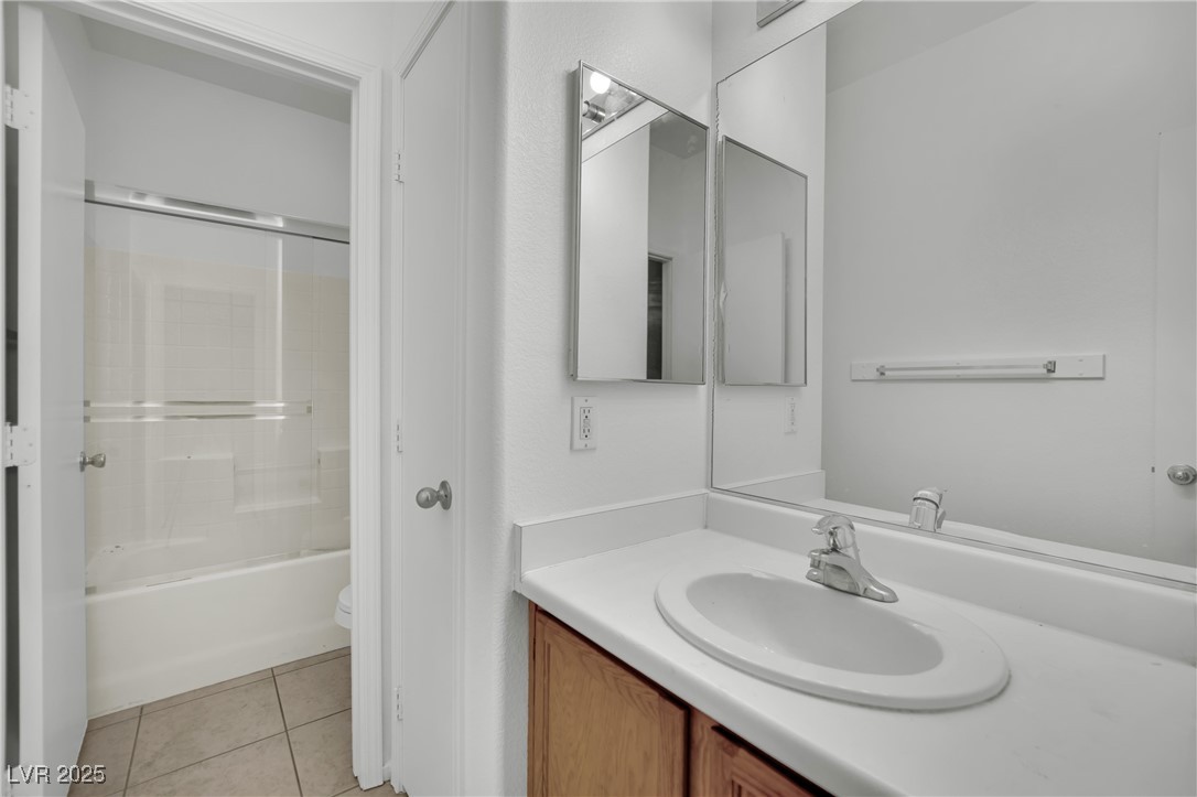 2625 Chin Cactus Court