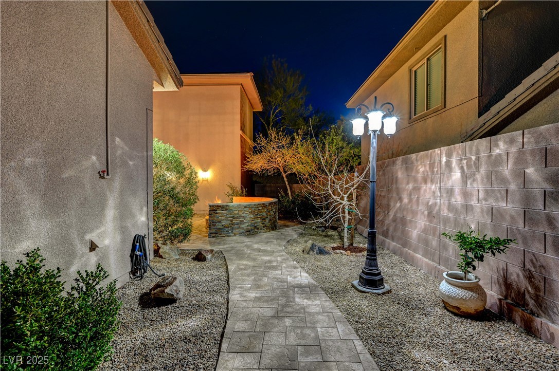 2124 Pont National Drive