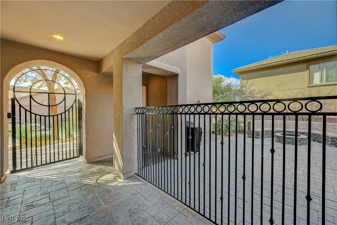 2124 Pont National Drive