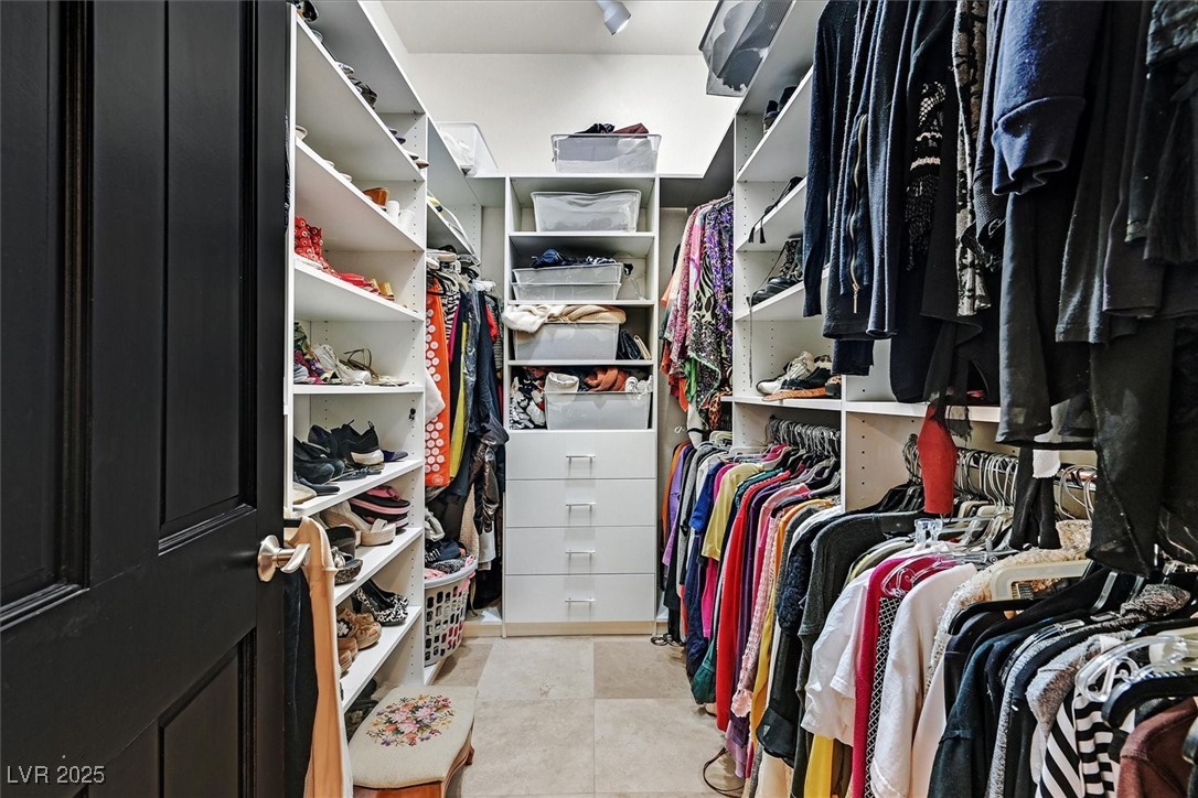 2300 Timberline Way