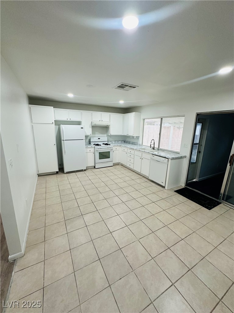 1729 Elaine Drive