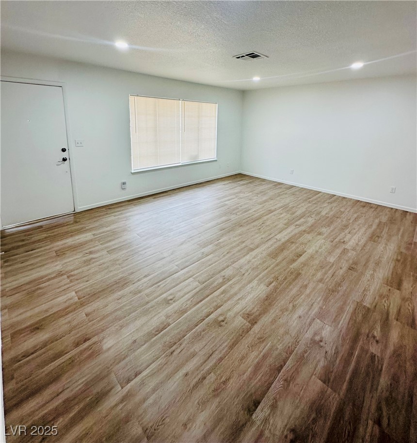 1729 Elaine Drive