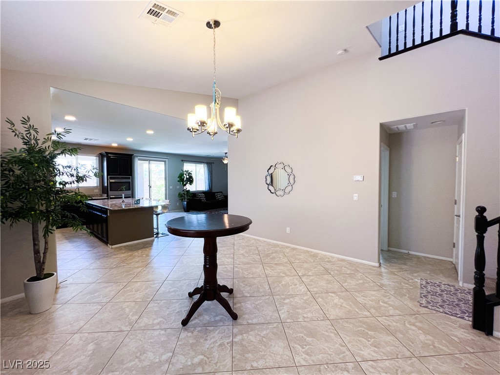 3462 Elegant Rose Street