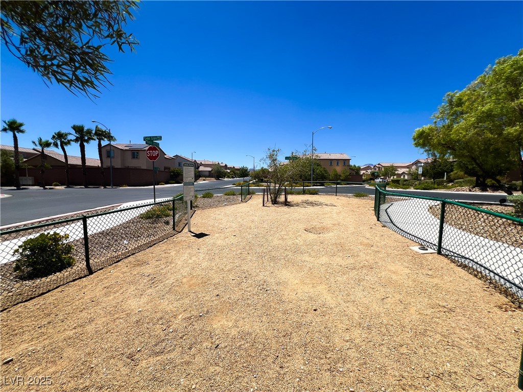3462 Elegant Rose Street