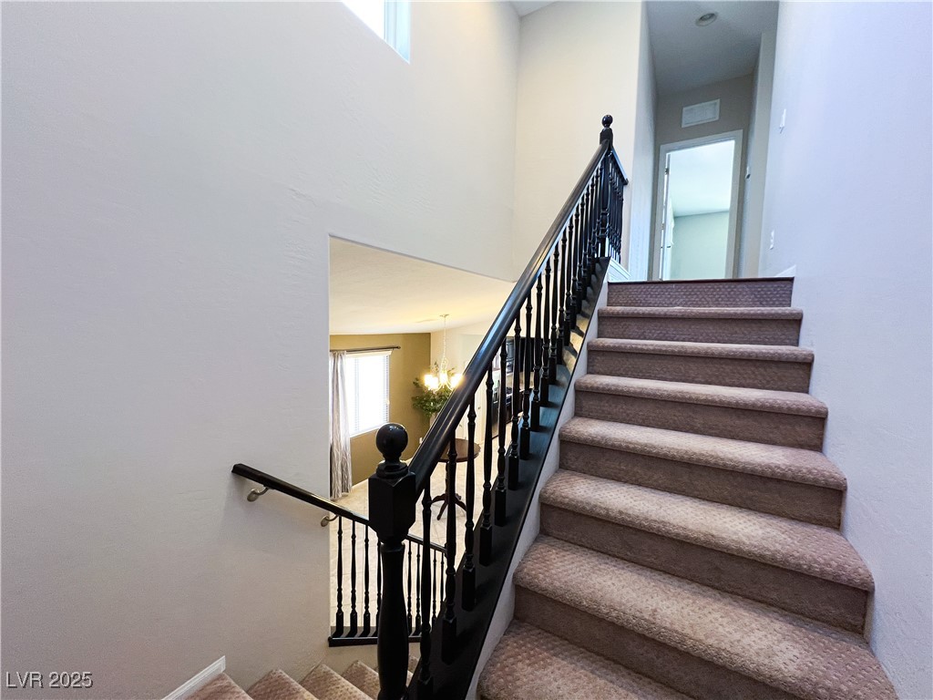 3462 Elegant Rose Street