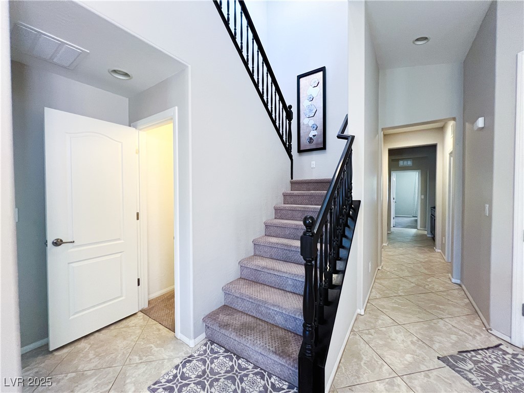 3462 Elegant Rose Street