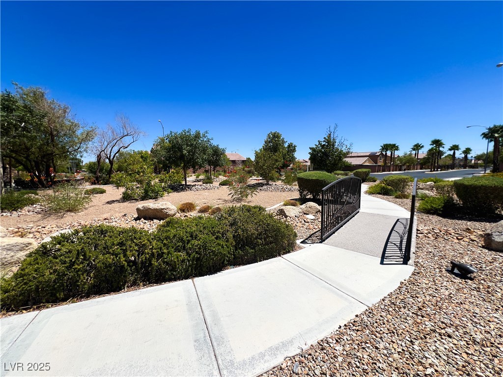 3462 Elegant Rose Street