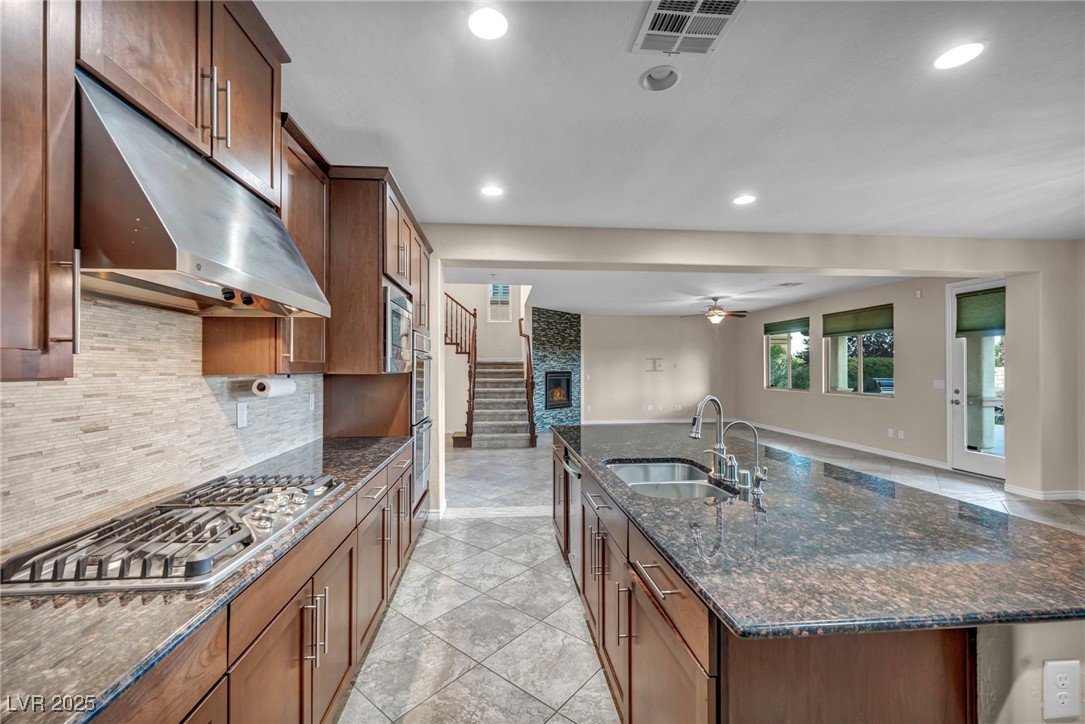 12283 Lost Treasure Avenue