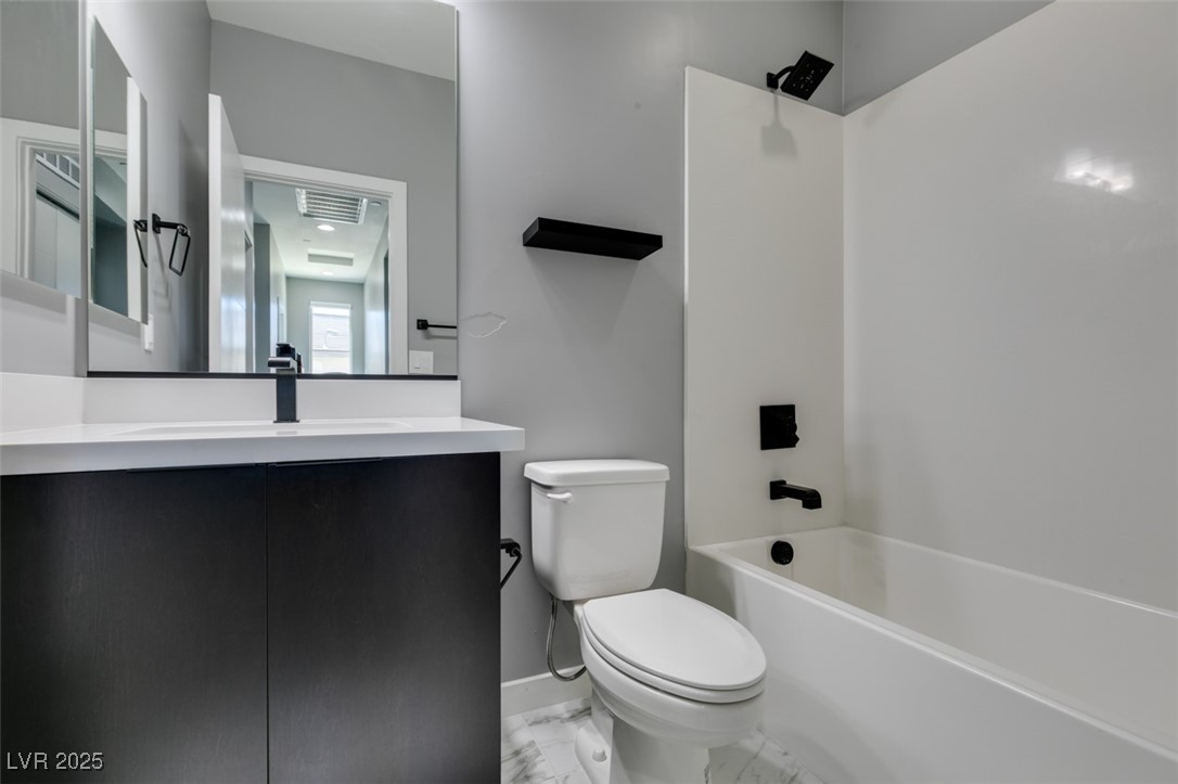 649 Tranquil Jade Street