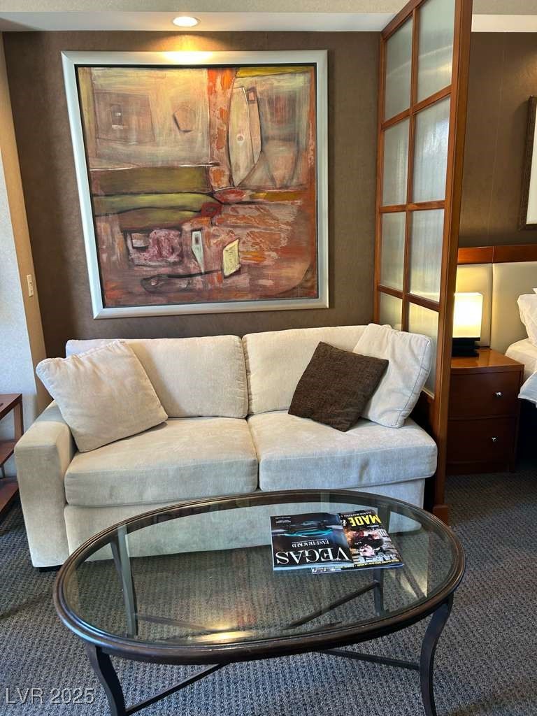 135 East Harmon Avenue 307