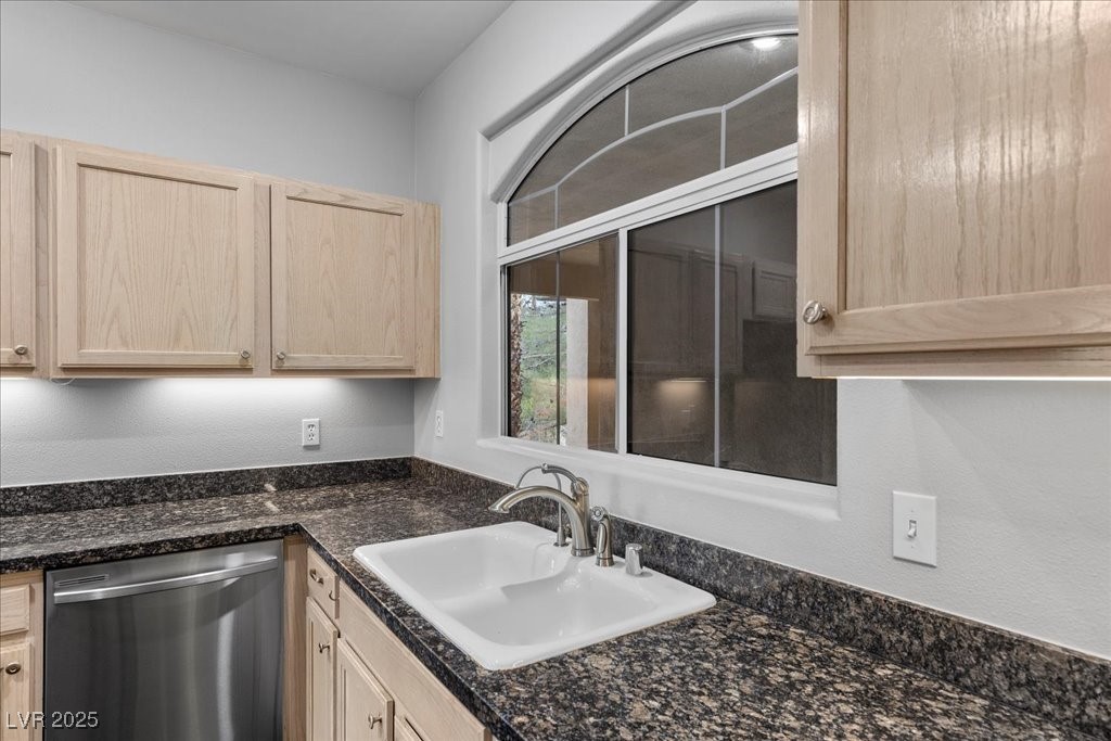8716 Red Rio Drive 203