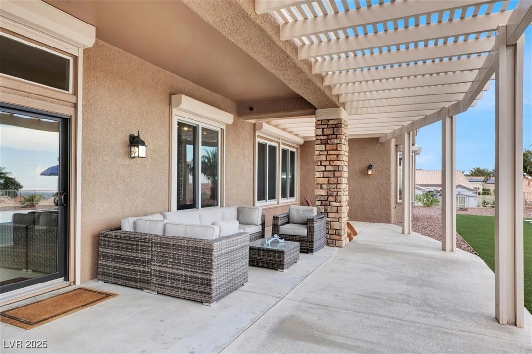 1912 Gin Hill Court
